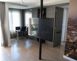 svg+xml,%3Csvg%20xmlns%3D%22http%3A%2F%2Fwww.w3 Suporte TV Piso ao Teto